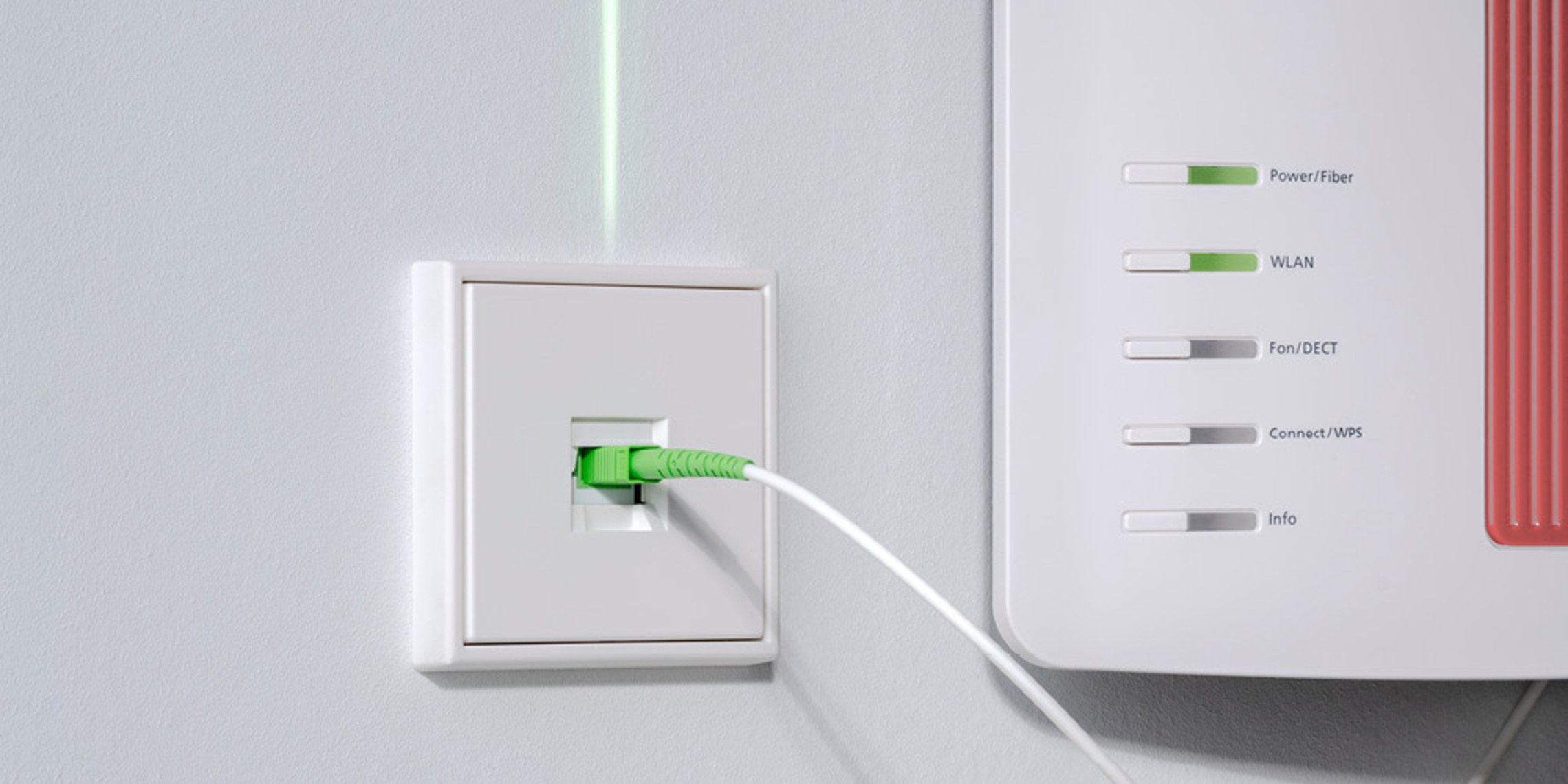 Die neuen Glasfaser-Anschlussdosen bei IGS Elektrotechnik GmbH in Sulzemoos