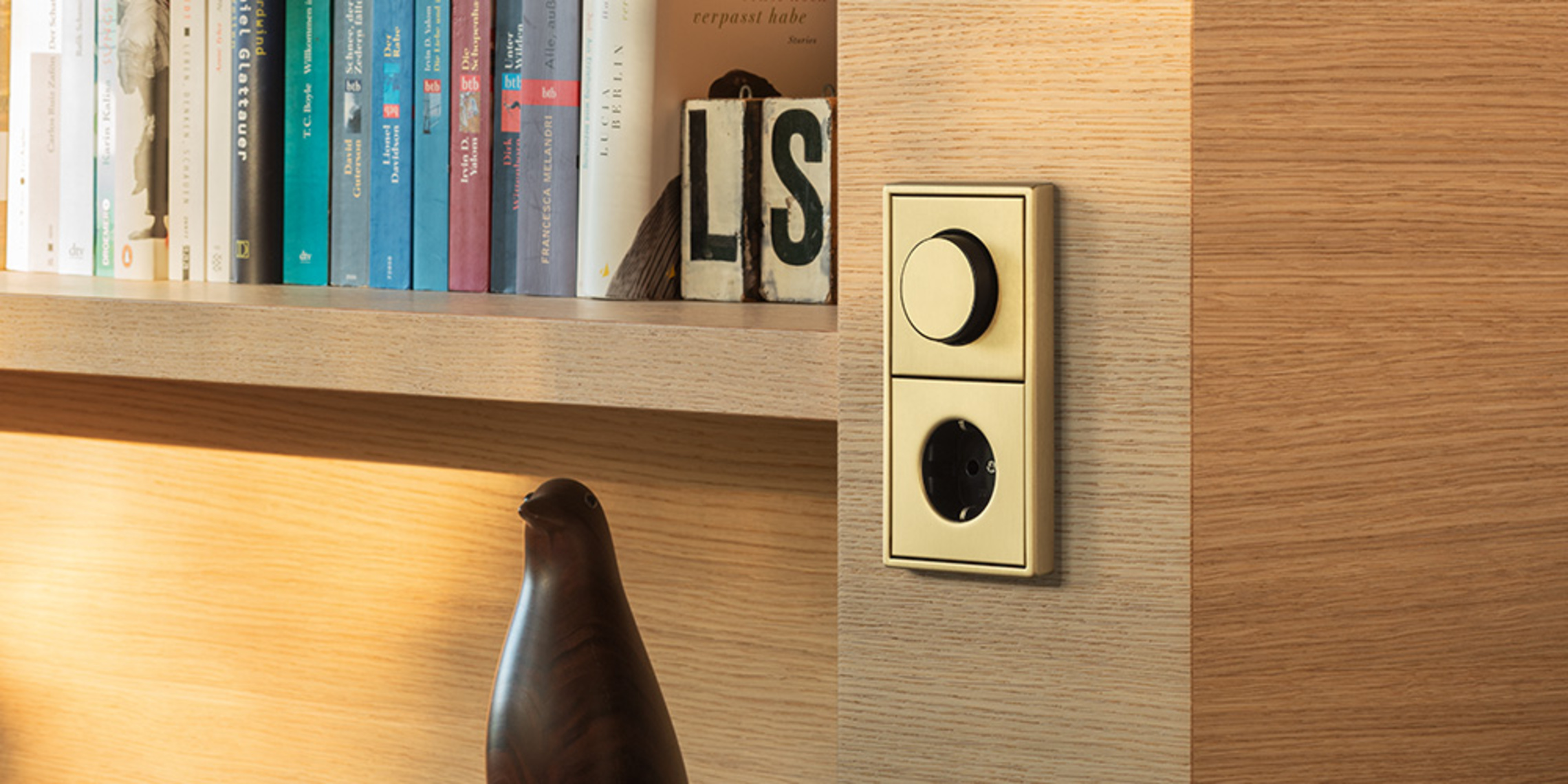 Drehdimmer-Abdeckungen bei IGS Elektrotechnik GmbH in Sulzemoos